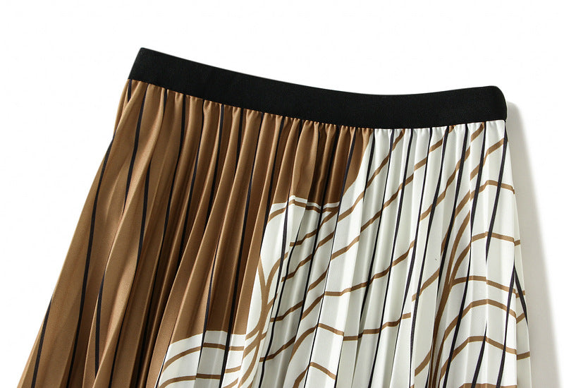 Swirl Pleated Skirt in Brown