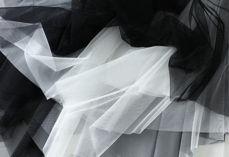 Irregular Mesh Two Color Skirt With Belt - 8808_GRADIENT_BLACKWHITE