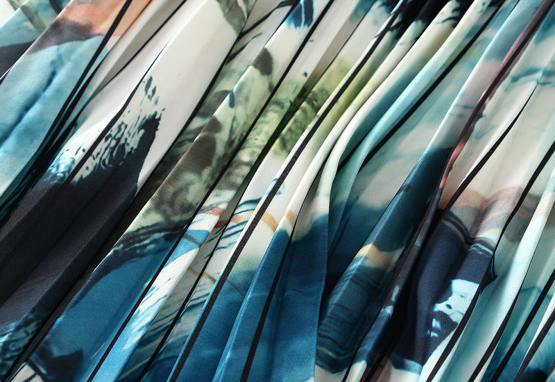 Abstract Print Pleated Skirt