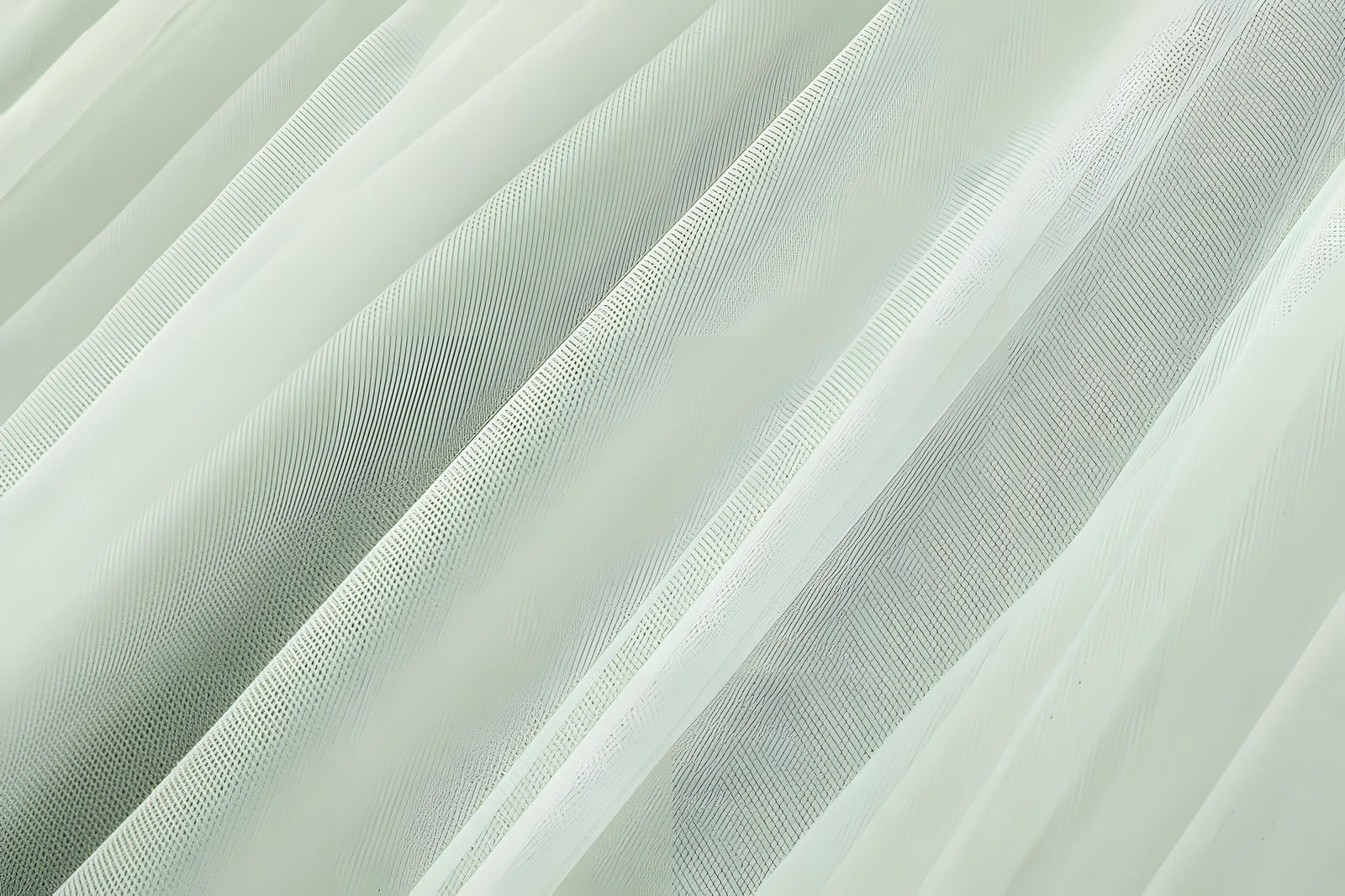 Multitier Irregular Mesh Green Gradient Skirt  - 8797_GREEN