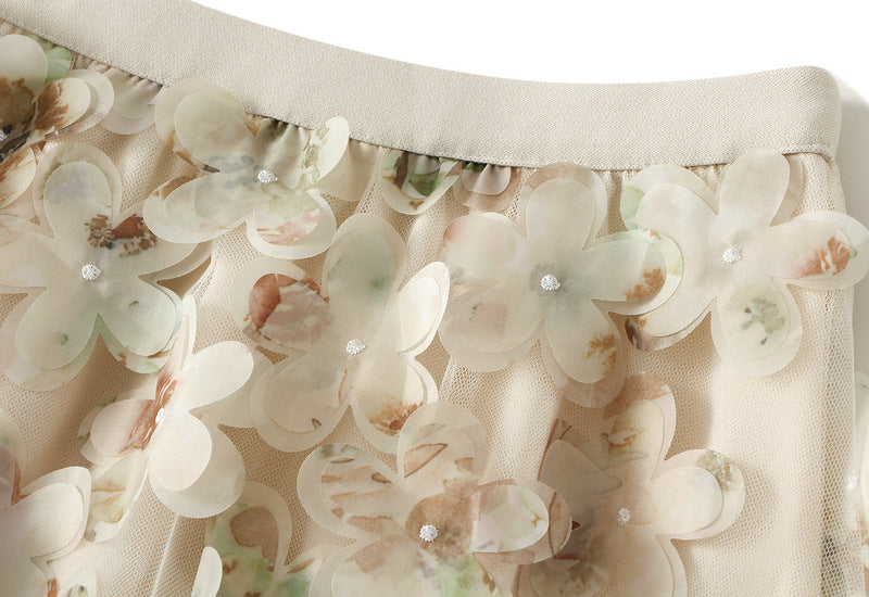 3D Floral Appliqué Mesh Skirt in Champagne Bloom