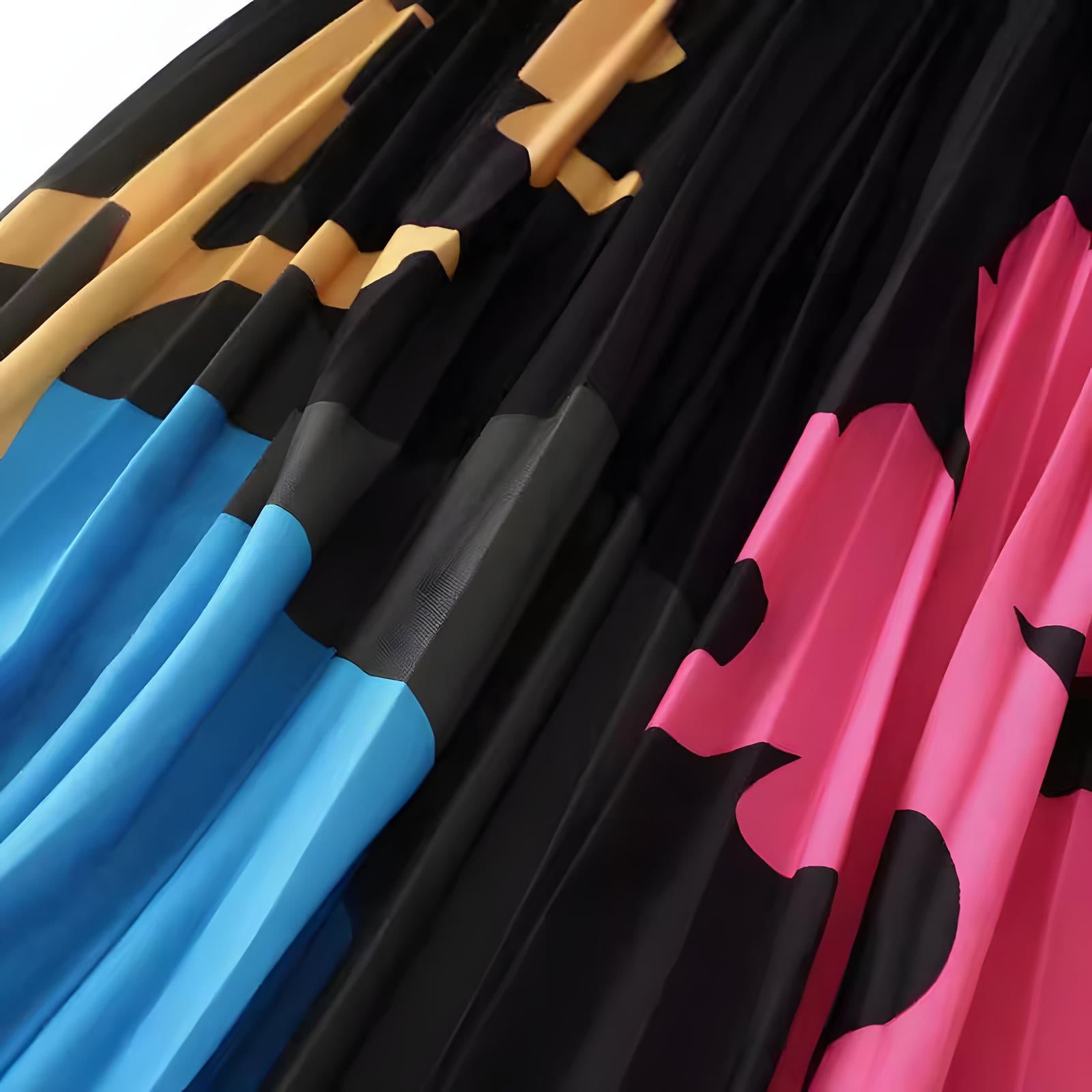 Floral Contrast Printed Pleated A Line Black Skirt - 2125_CLR